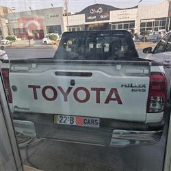 تويوتا هايلوكس